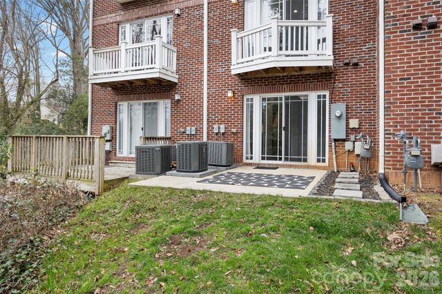1229 Lalex Lane, Charlotte, NC 28209
