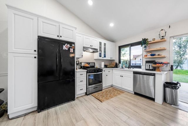 30580 Ko River Court, Temecula, CA 92591