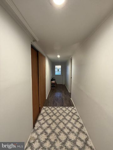 410 N 5TH AVE, Royersford, PA 19468