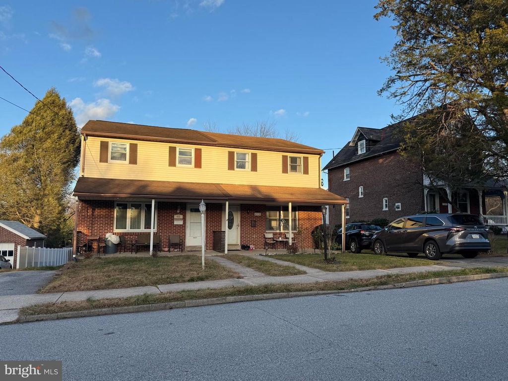 410 N 5TH AVE, Royersford, PA 19468