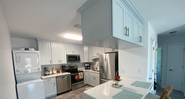 315 Bream Avenue, UNIT 207, Fort Walton Beach, FL 32548