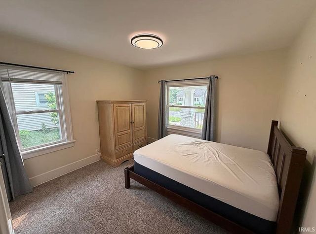 1320 E Beardsley Avenue, Elkhart, IN 46514
