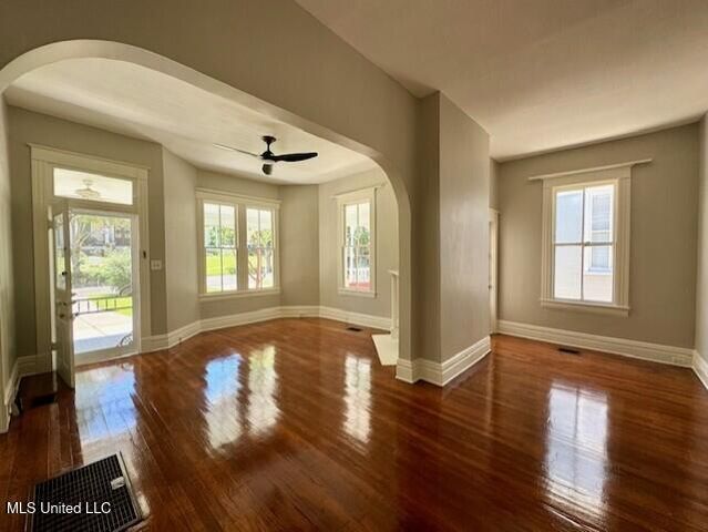 208 Arlington Avenue, Natchez, MS 39120
