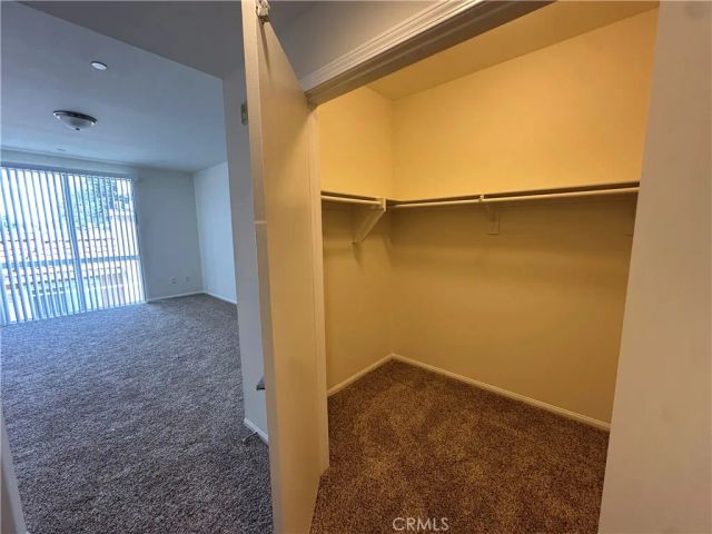7551 Jordan 304, Canoga Park, CA 91303