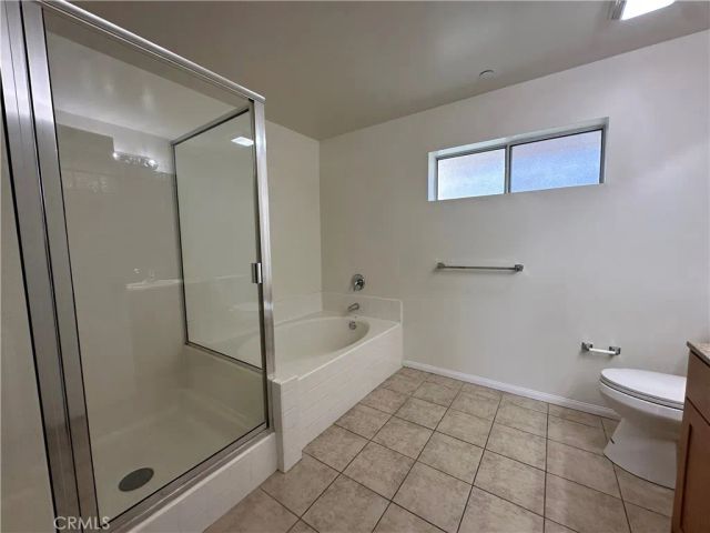 7551 Jordan 304, Canoga Park, CA 91303
