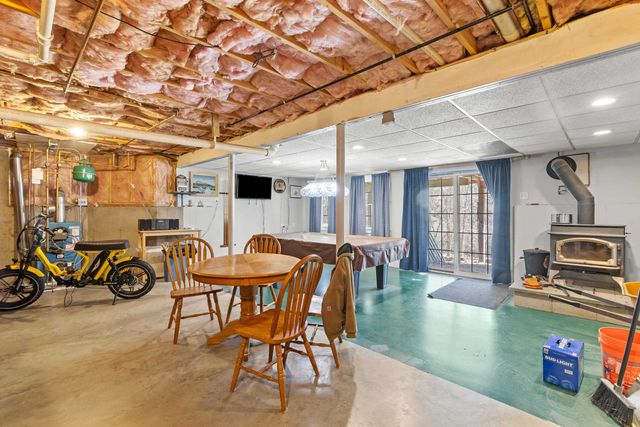 49 Chester Road, Derry, NH 03038