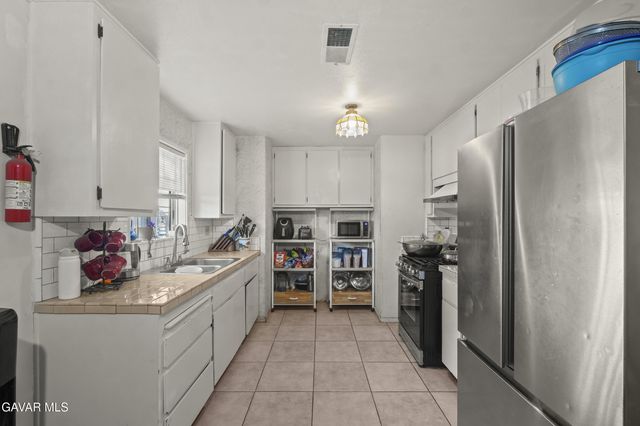 40987 178th Street, Lancaster, CA 93535