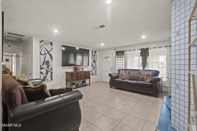 40987 178th Street, Lancaster, CA 93535