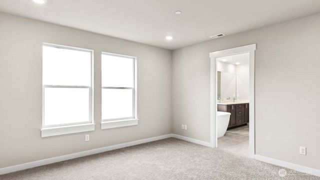 13447 NE 104th Way #3, Kirkland, WA 98033