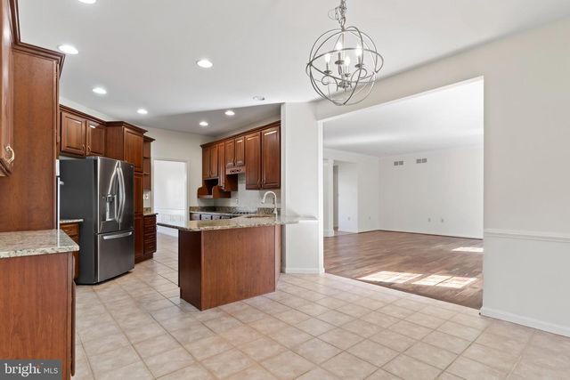 2202 BRUNSWICK AVENUE, Mechanicsburg, PA 17055