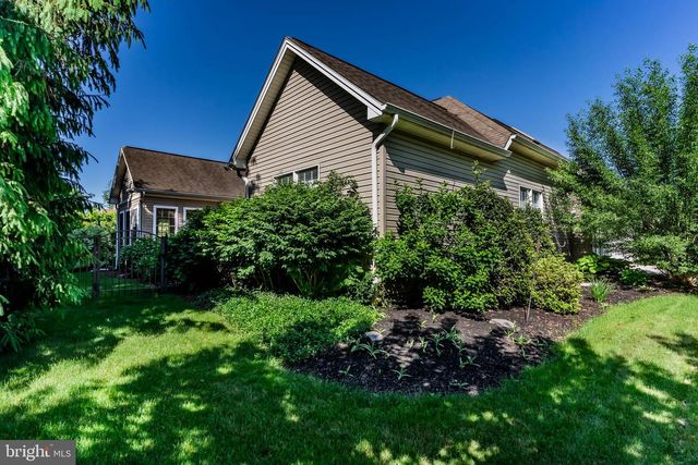 2202 BRUNSWICK AVENUE, Mechanicsburg, PA 17055
