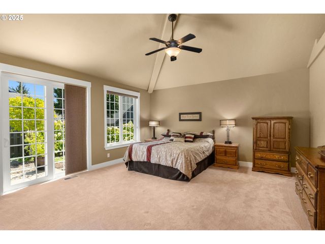 3906 TAYSIDE St S, Salem, OR 97301