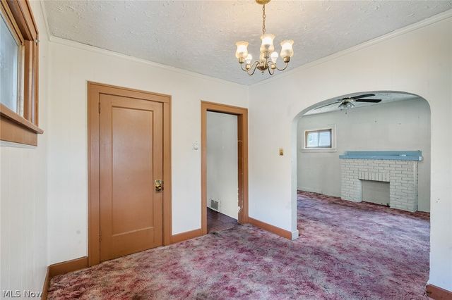 139 N Hazelwood Avenue, Youngstown, OH 44509