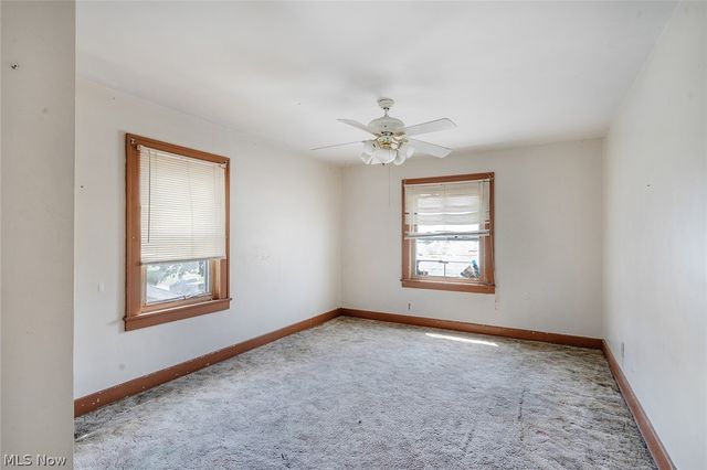 139 N Hazelwood Avenue, Youngstown, OH 44509