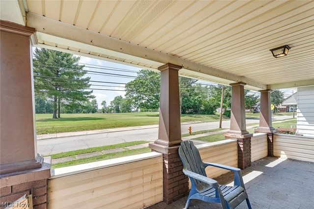 139 N Hazelwood Avenue, Youngstown, OH 44509