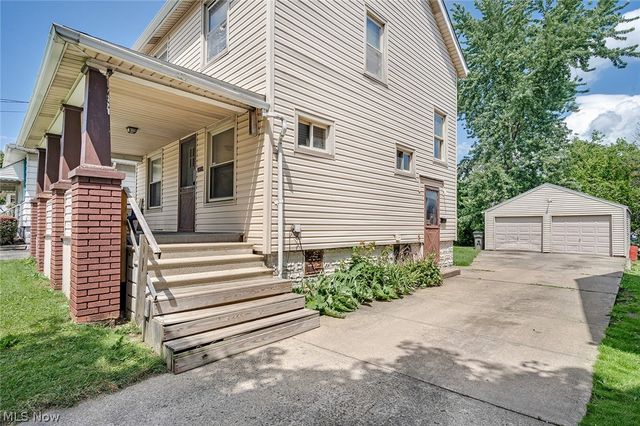 139 N Hazelwood Avenue, Youngstown, OH 44509