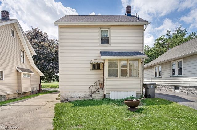 139 N Hazelwood Avenue, Youngstown, OH 44509