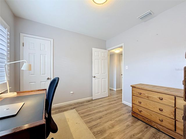 3260 56TH STREET N, St Petersburg, FL 33710