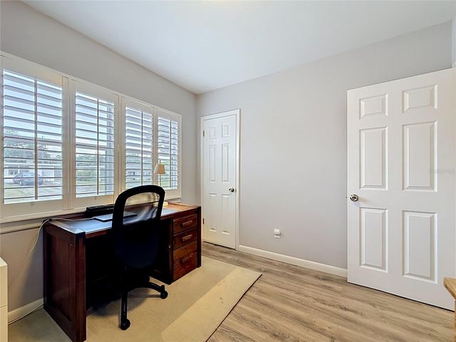 3260 56TH STREET N, St Petersburg, FL 33710