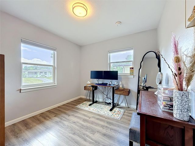 3260 56TH STREET N, St Petersburg, FL 33710