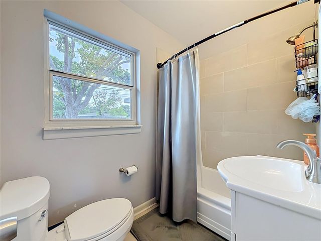3260 56TH STREET N, St Petersburg, FL 33710