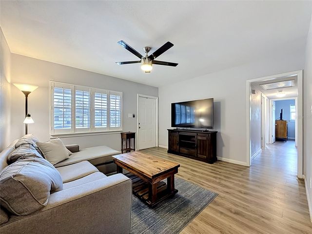 3260 56TH STREET N, St Petersburg, FL 33710