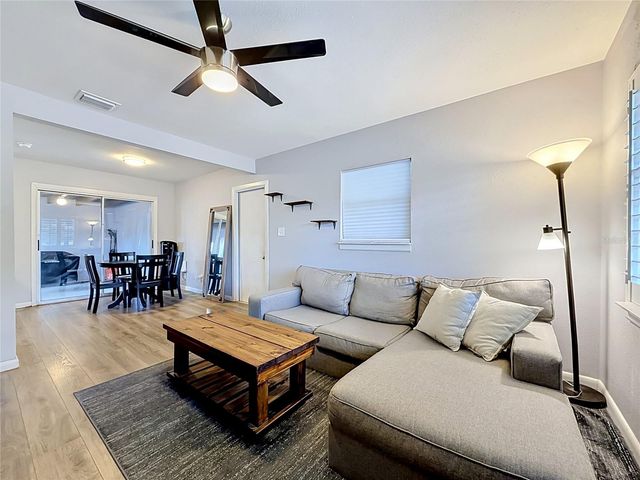 3260 56TH STREET N, St Petersburg, FL 33710