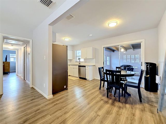 3260 56TH STREET N, St Petersburg, FL 33710