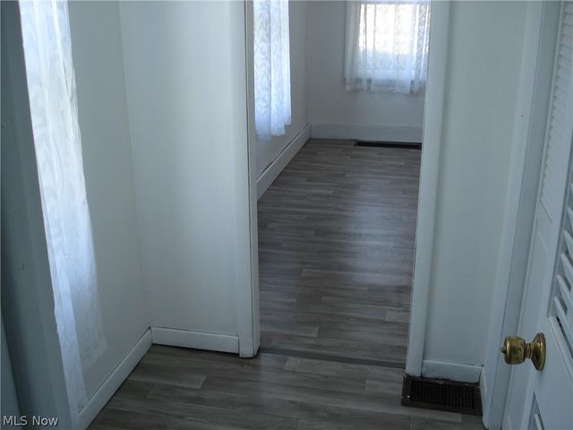 852 S Broadway, Geneva, OH 44041