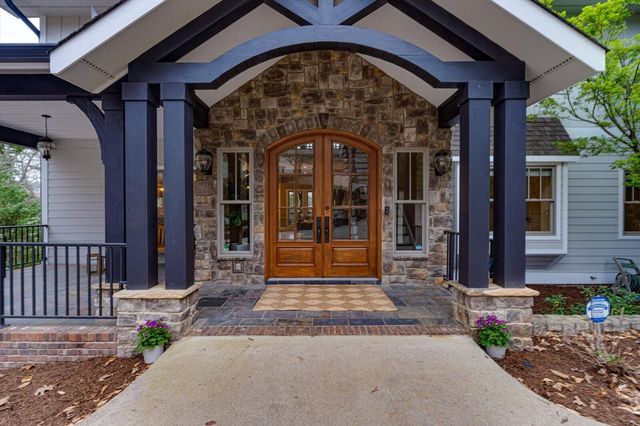 302 Key Cove Road, Spring City, TN 37381