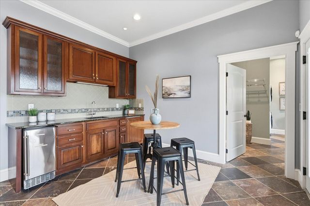 302 Key Cove Road, Spring City, TN 37381