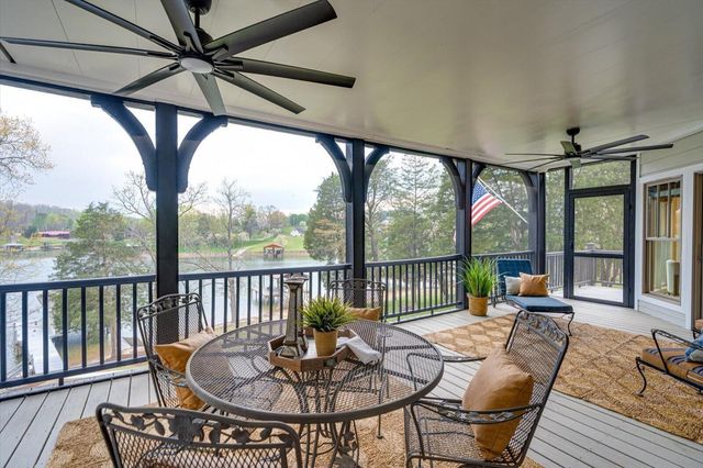 302 Key Cove Road, Spring City, TN 37381