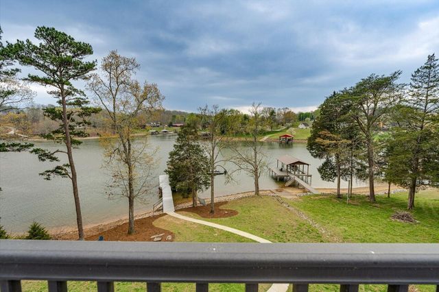 302 Key Cove Road, Spring City, TN 37381