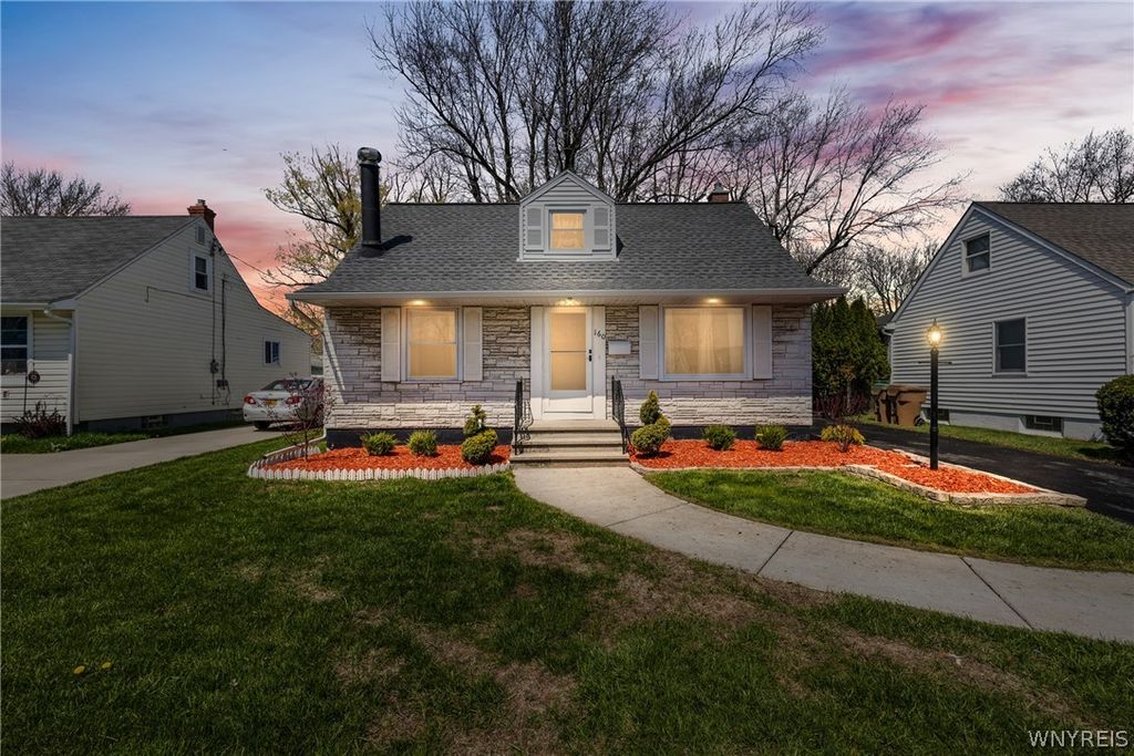 160 Westbrook Drive, Cheektowaga, NY 14225
