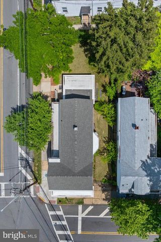 101 PRINCE STREET, Bordentown, NJ 08505