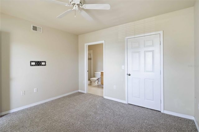 1015 VILLAGIO CIRCLE 201, Sarasota, FL 34237