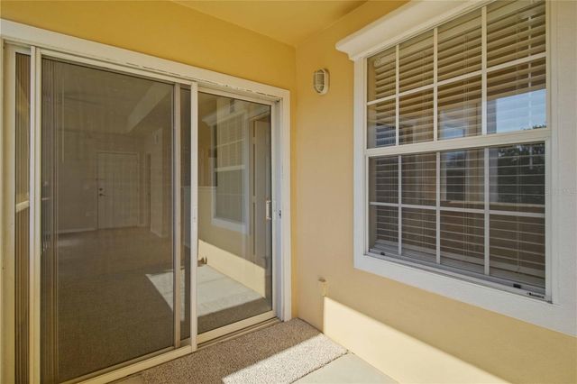 1015 VILLAGIO CIRCLE 201, Sarasota, FL 34237