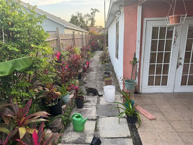 5425 WOOD CROSSING STREET, Orlando, FL 32811