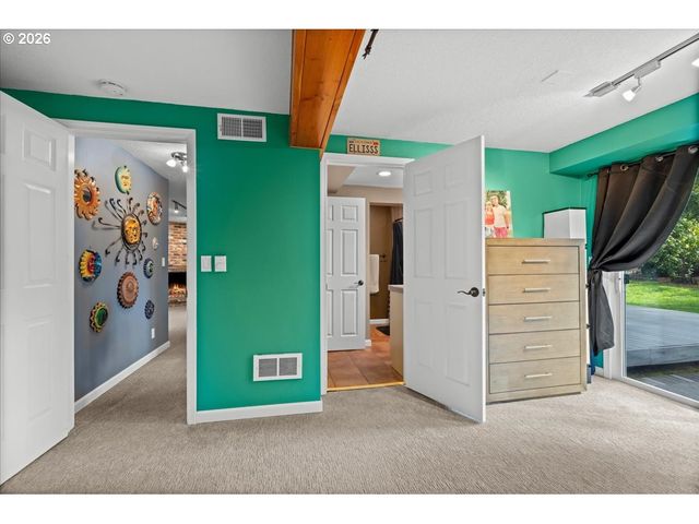 17110 S POTTER Rd, Oregon City, OR 97045