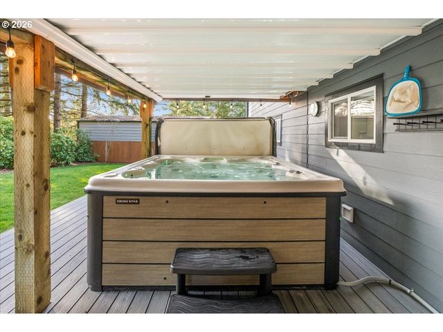 17110 S POTTER Rd, Oregon City, OR 97045