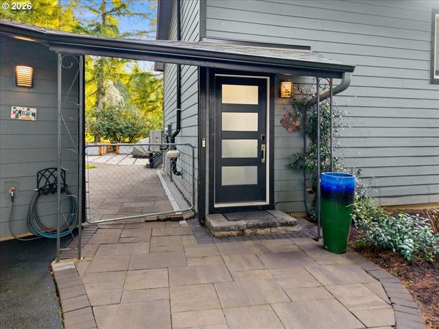 17110 S POTTER Rd, Oregon City, OR 97045