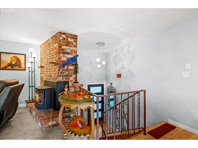 17110 S POTTER Rd, Oregon City, OR 97045