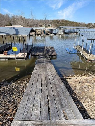 29703 Bobcat Drive, Warsaw, MO 65355