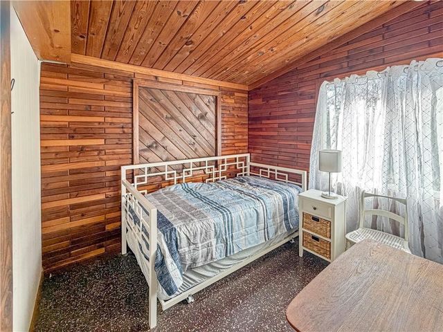 29703 Bobcat Drive, Warsaw, MO 65355