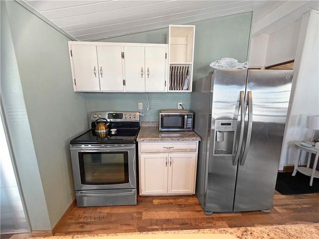 29703 Bobcat Drive, Warsaw, MO 65355