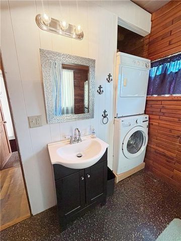 29703 Bobcat Drive, Warsaw, MO 65355