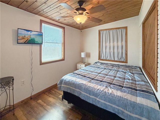 29703 Bobcat Drive, Warsaw, MO 65355