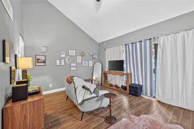12900 Walden Road 306C, Montgomery, TX 77356