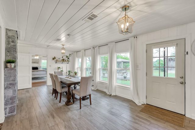 40323 Community Road, Magnolia, TX 77354