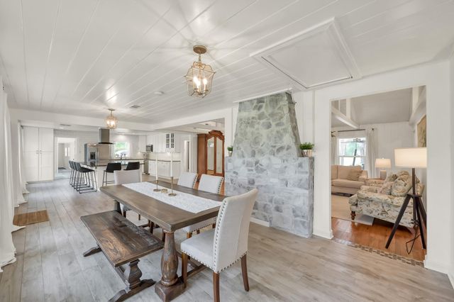 40323 Community Road, Magnolia, TX 77354